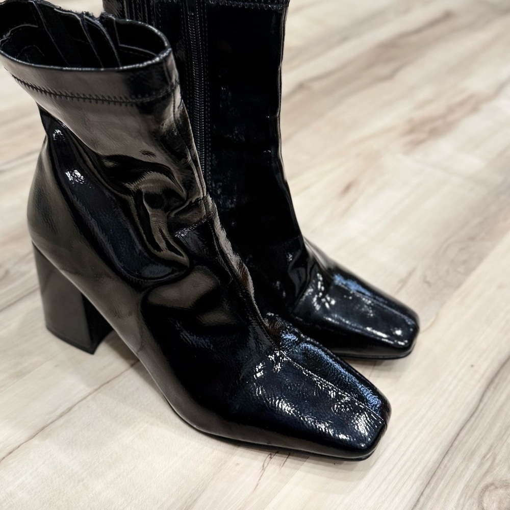 Anne Klein Shiny Black Heeled Boots